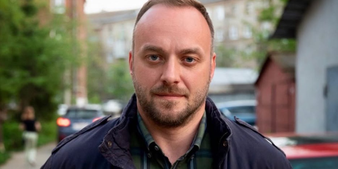 БРОСИЛ СЕМЬЮ, ПОТЕРЯЛ ВСЁ И НАЧАЛ С НУЛЯ: что скрывает Максим Щеголев