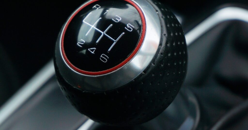 В России рынок легковушек с пробегом вырос за март на 6 %