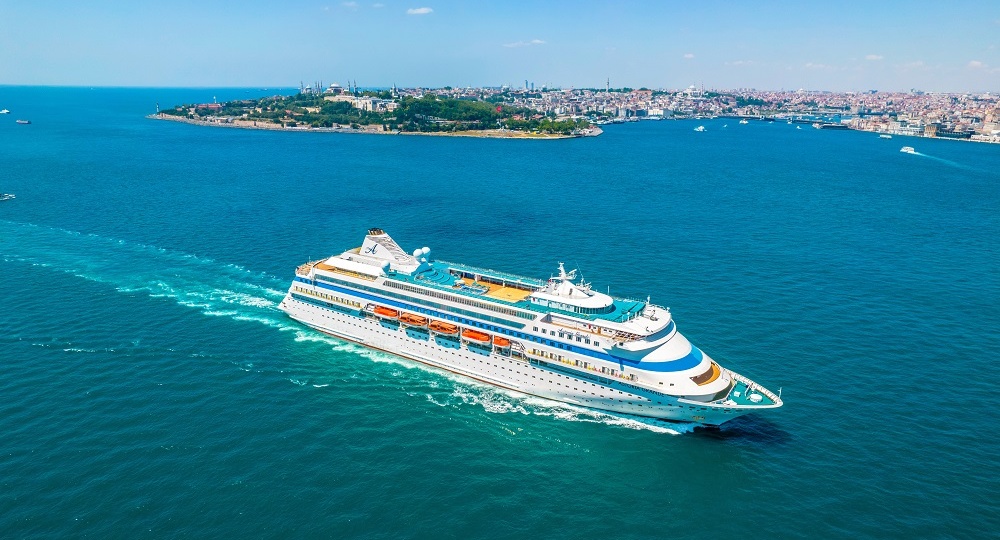 Хочу в круиз, в круиз хочу! Почему вам стоит отправиться в морское путешествие из Сочи в Турцию