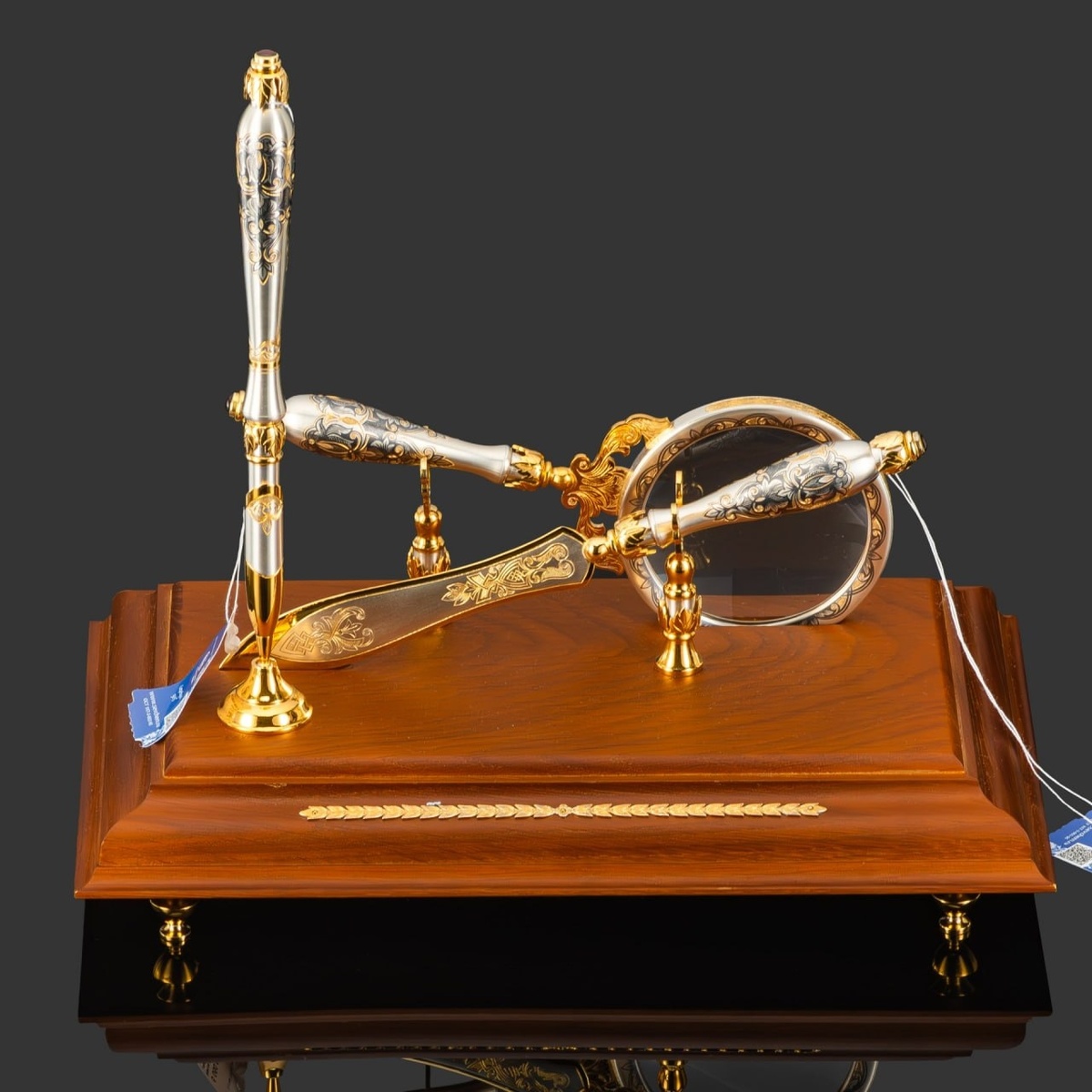 Письменный набор, серебро 925 пробы, дерево, чернение, золочение, Российская Федерация, 2025 г.