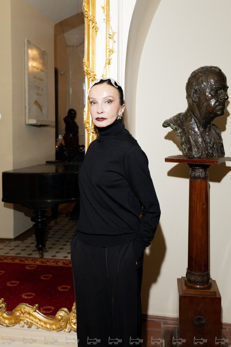    Алла Сигалова