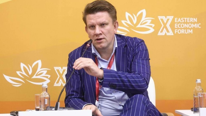 Гендиректора издательства "Эксмо" задержали по делу о пропаганде ЛГБТ*