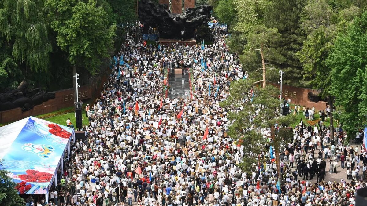 Бессмертный полк в Алматы / © Sputnik/Ертай Сарбасов