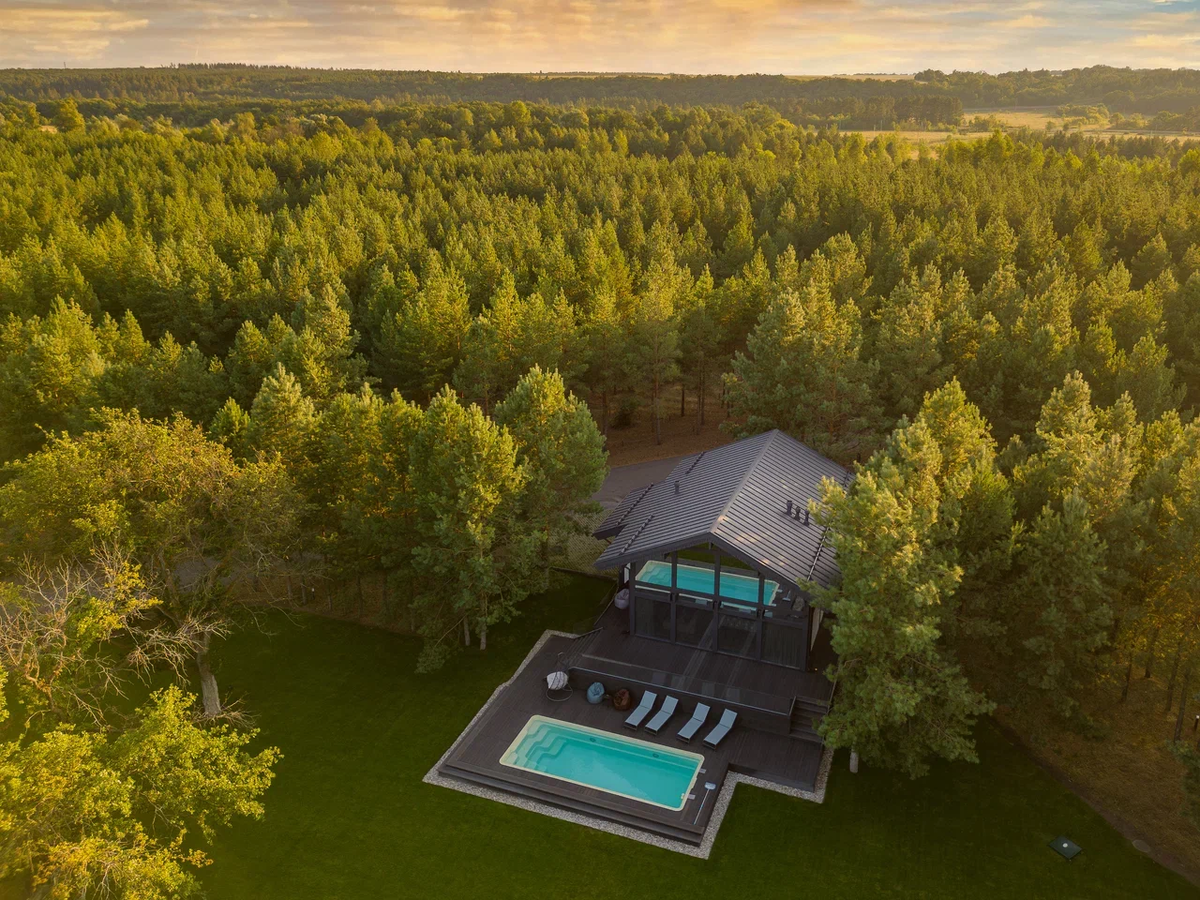 Один день жизни в поселке ASSET — без прикрас