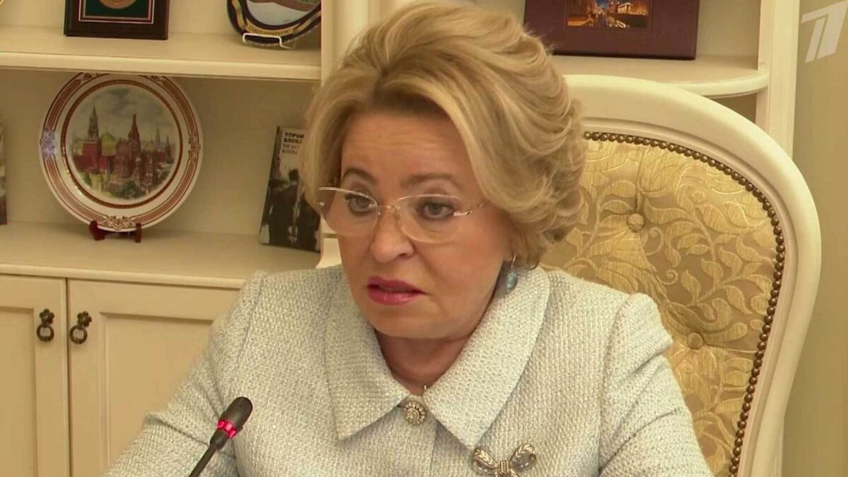 Источник https://static.1tv.ru/uploads/video/material/splash/2025/05/22/962013/_original/962013_7cc7fb1628.jpg