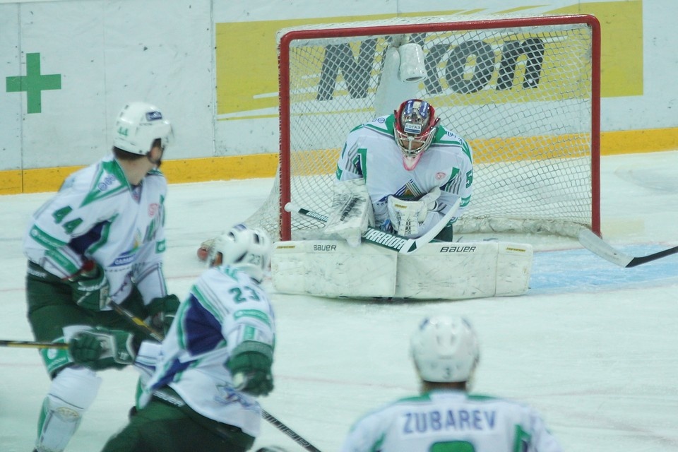   Алексей БУЛАТОВ