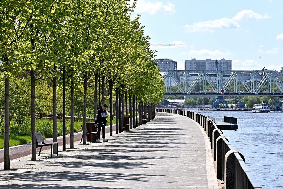 Набережная 