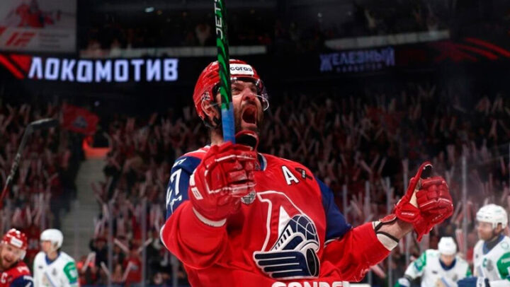 14 апреля 2026 года, Уфа. «Салават Юлаев» — «Локомотив» — 0:4. И в последнем матче 1/4 финала лучший бомбардир «Локомотива» Александр Радулов не ушел со льда без гола.