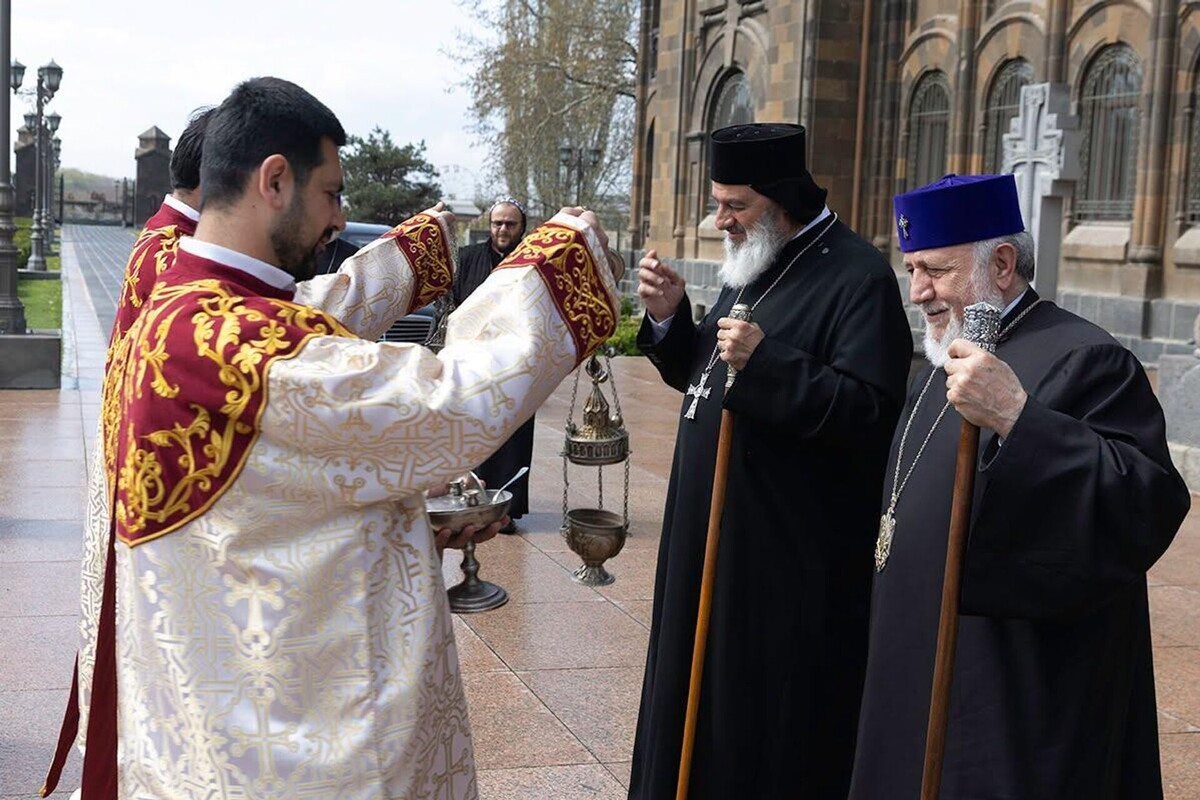 © Photo : Mother See of Holy Etchmiadzin