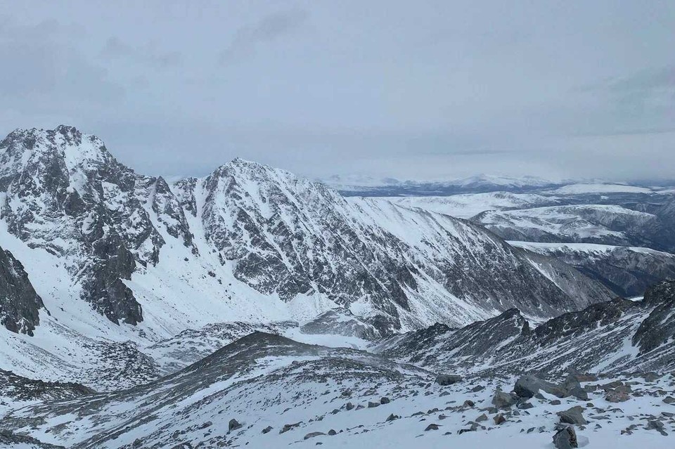    Те самые горы, куда пошли красноярские туристы Фото: Андрей Белокуров