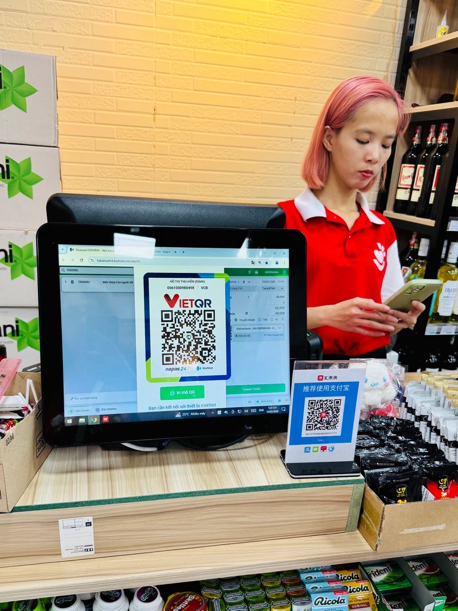 Очень мне нравилось платить во Вьетнаме по QR-коду