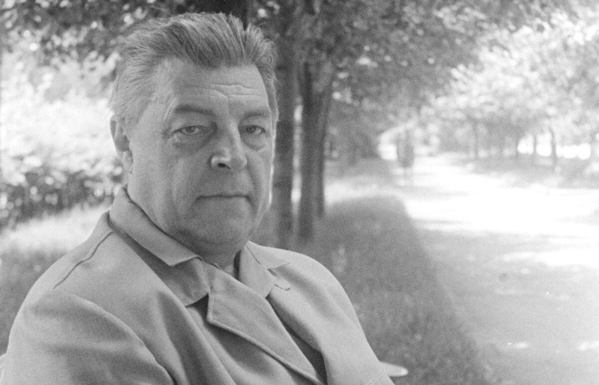 Иван Ефремов