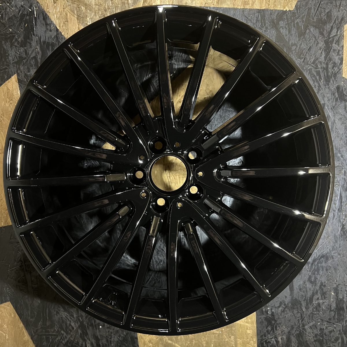 черный глянец