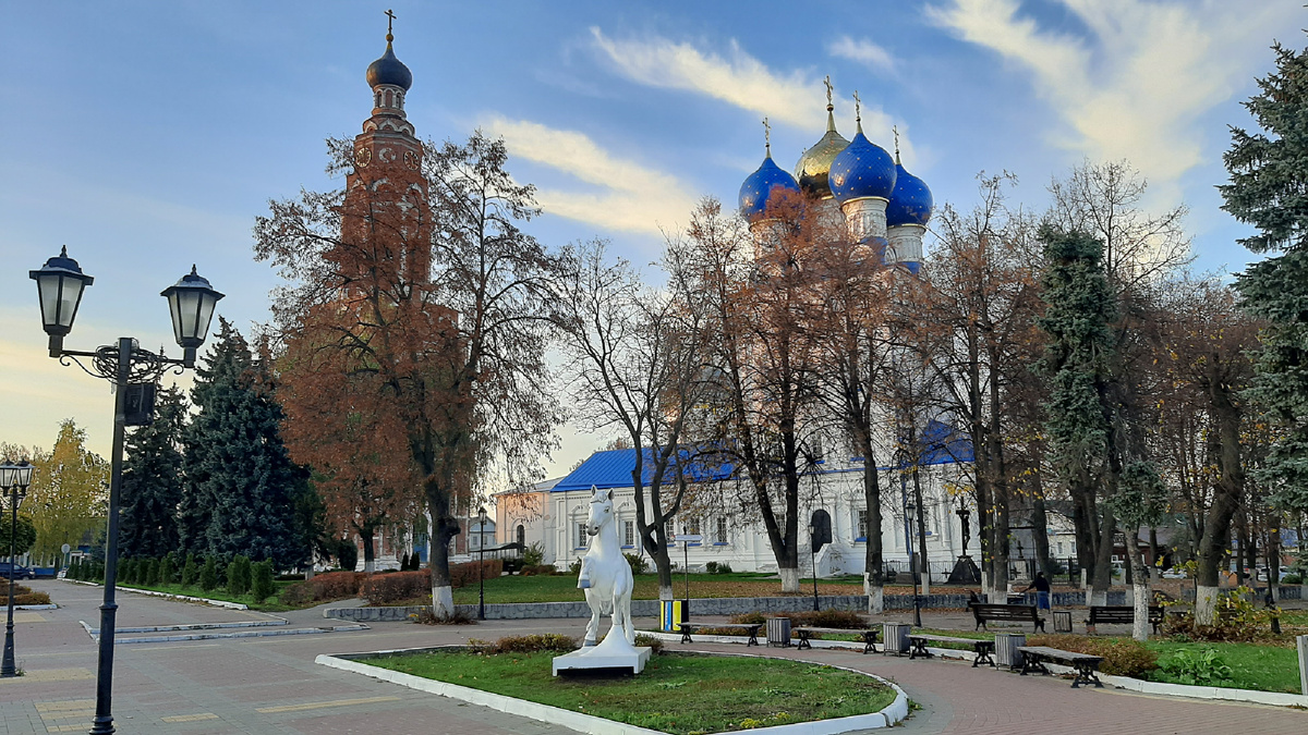 Фото автора: Россия, Московская область, город Бронницы, Собор Архангела Михаила. 