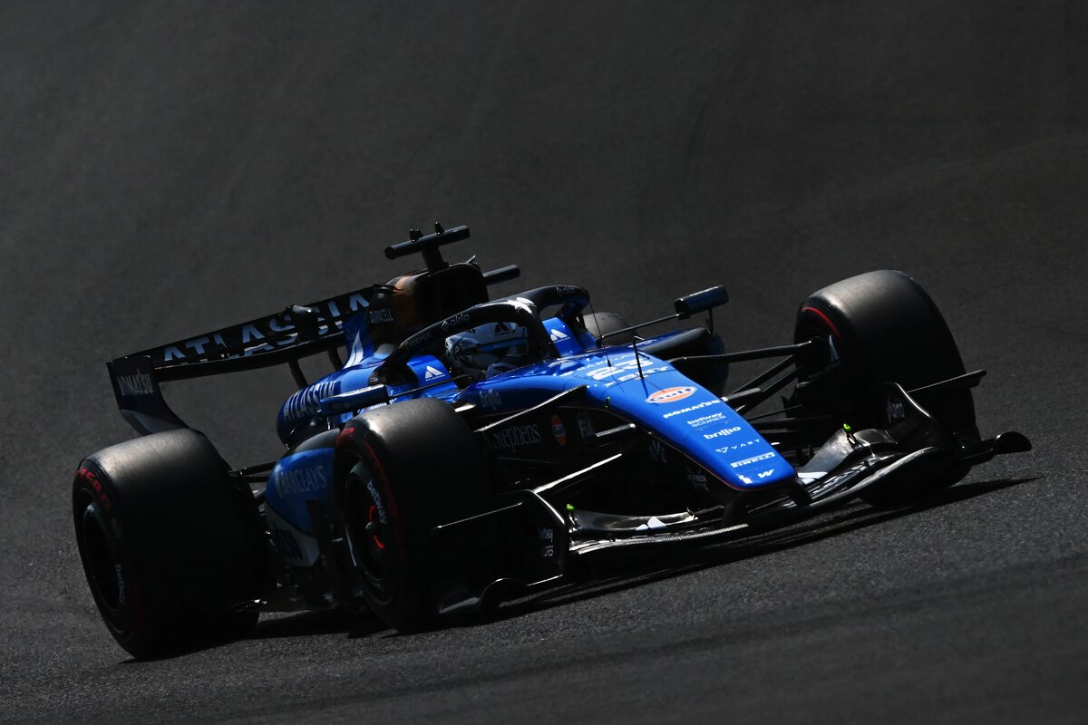 Williams пока не могут навязать темп командам из середины пелотона