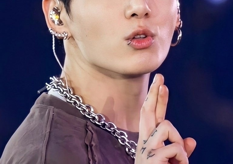 О том, о сём...сокучилась...