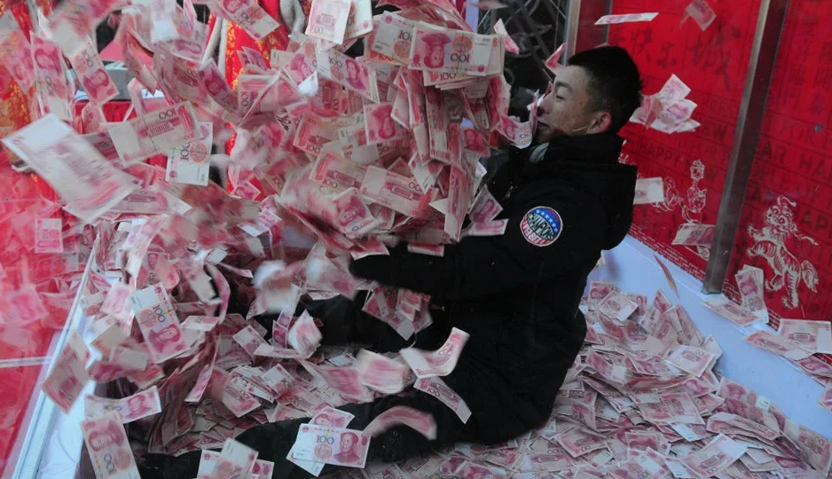 На что пошла Япония, лишь бы не платить зарплату