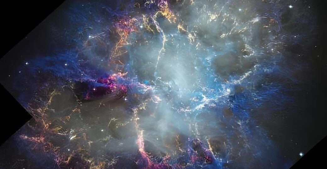 NASA опубликовало новое фото Крабовидной туманности