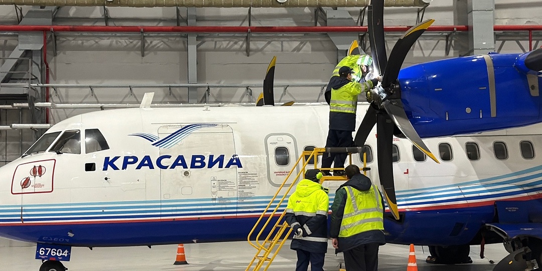 В техцентре аэропорта Красноярск обслужили первый самолет
