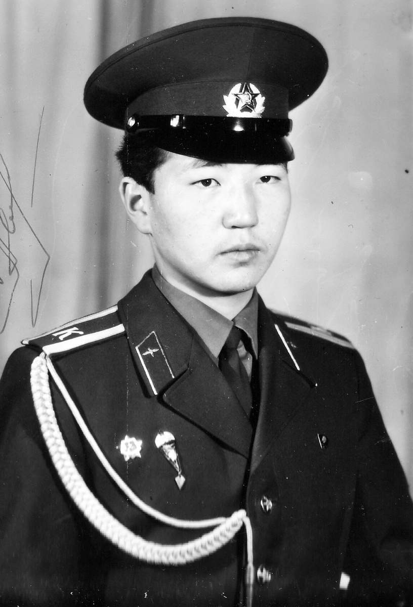 Лёха Бурцев. 05.12.89 г. Васильковское ВАТУ.