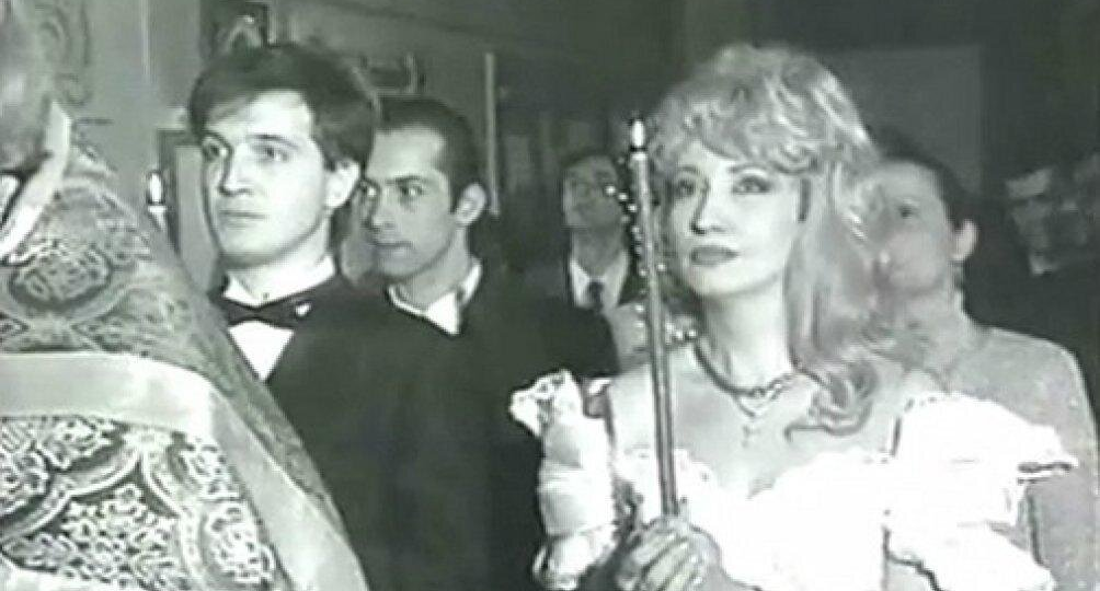 «Любовь всей жизни» Ирины Аллегровой: измены, венчание под чужими именами, 6 лет колонии.. Как живет бывший муж артистки Капуста