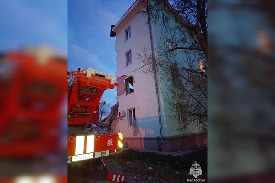    Под завалами могут быть два человека, в том числе один ребенок ГУ МЧС России по Самарской области