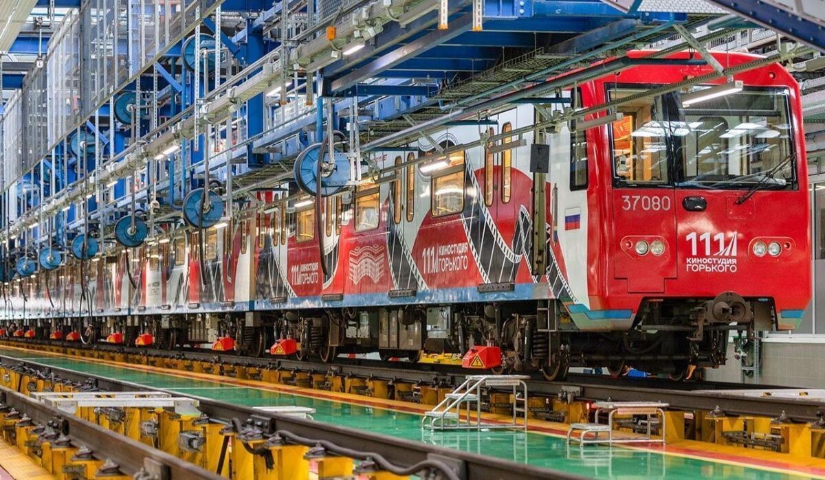     Поезд. Источник: mos ru Автор фото: Пресс-служба Мэра и Правительства Москвы