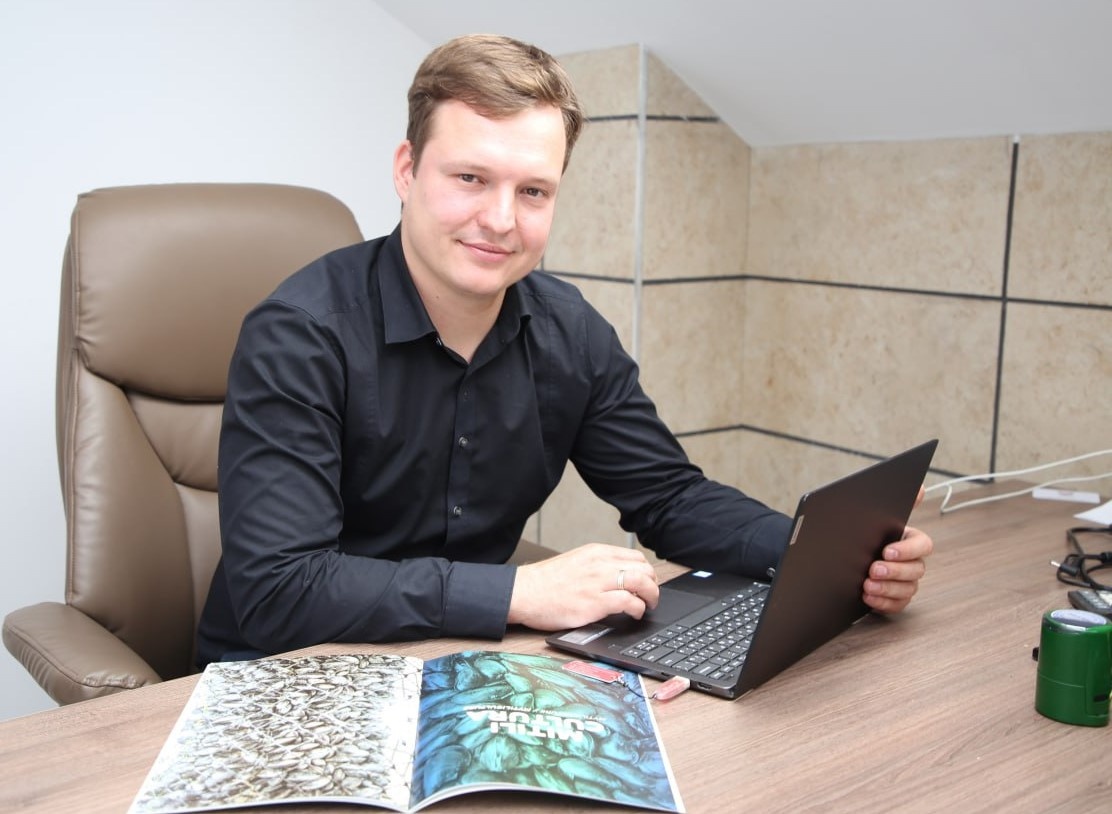 Александр Попов.