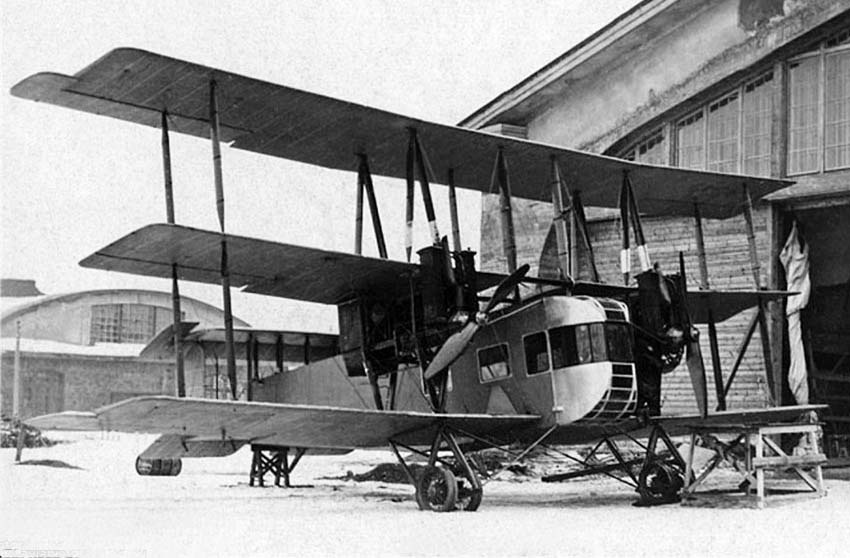 Экспериментальный триплан КОМТА – первый советский тяжелый самолет