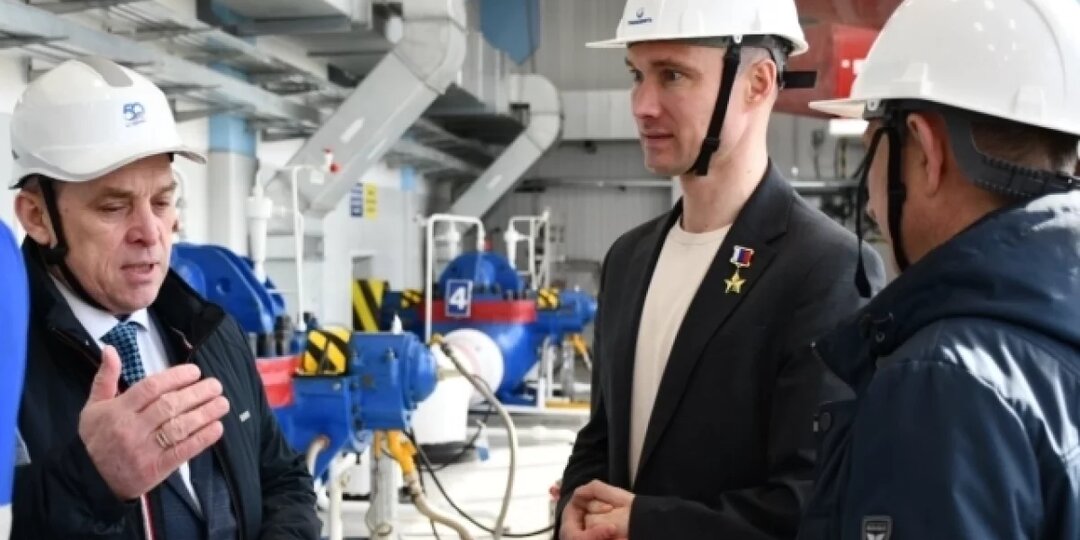 Нефтепроводчики Коми встретились с Героем России Станиславом Кочевым