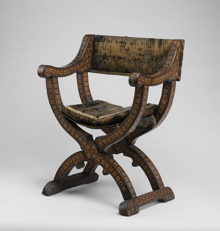Curule Chair. Древний Рим