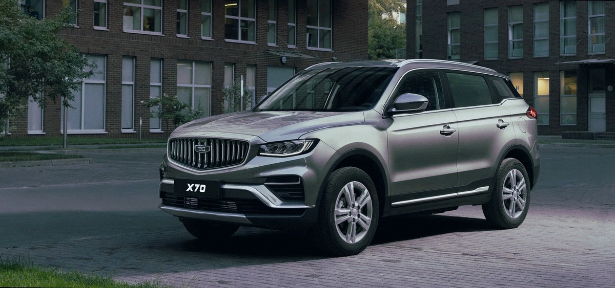 Belgee X70 после рестайлинга. Новая решётка и меньше хрома на кузове