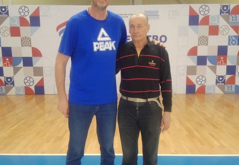 От сержанта до полковника и доцента: армейские истории с юмором и смыслом...