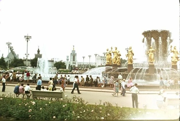 Москва ВДНХ СССР 1956 год Фото из открытого отдыха