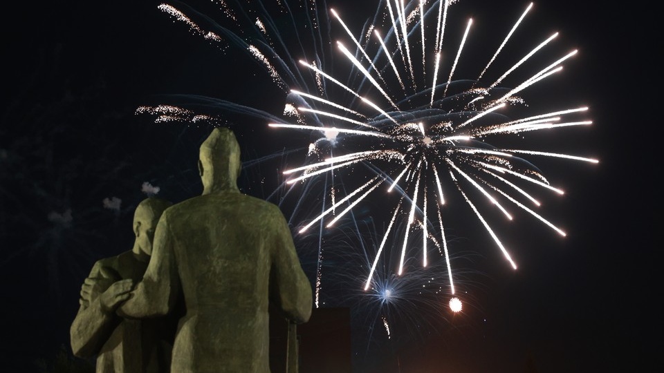 Салют на День Победы в Барнауле 9 мая 2026: власти анонсировали праздничный фейерверк