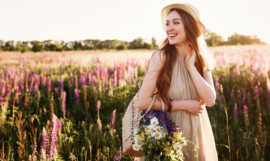 На мой взгляд, сегодня мужчине нет смысла неделями ждать первой близости с женщиной