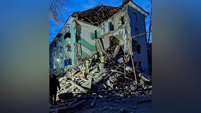 Погибшими при обрушении подъезда в Сызрани оказались бабушка и 12-летняя внучка