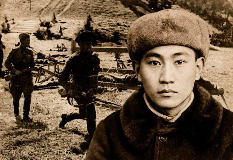 Ему было всего 20. Как рабочий парень из Казахстана в одиночку громил элиту СС и стал легендой фронта