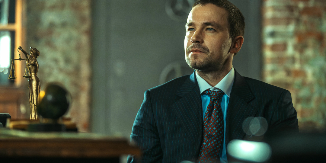 Что смотреть в кино: Петров в «Матросской Тишине», Жизневский на Ладоге, Максимова в деревне