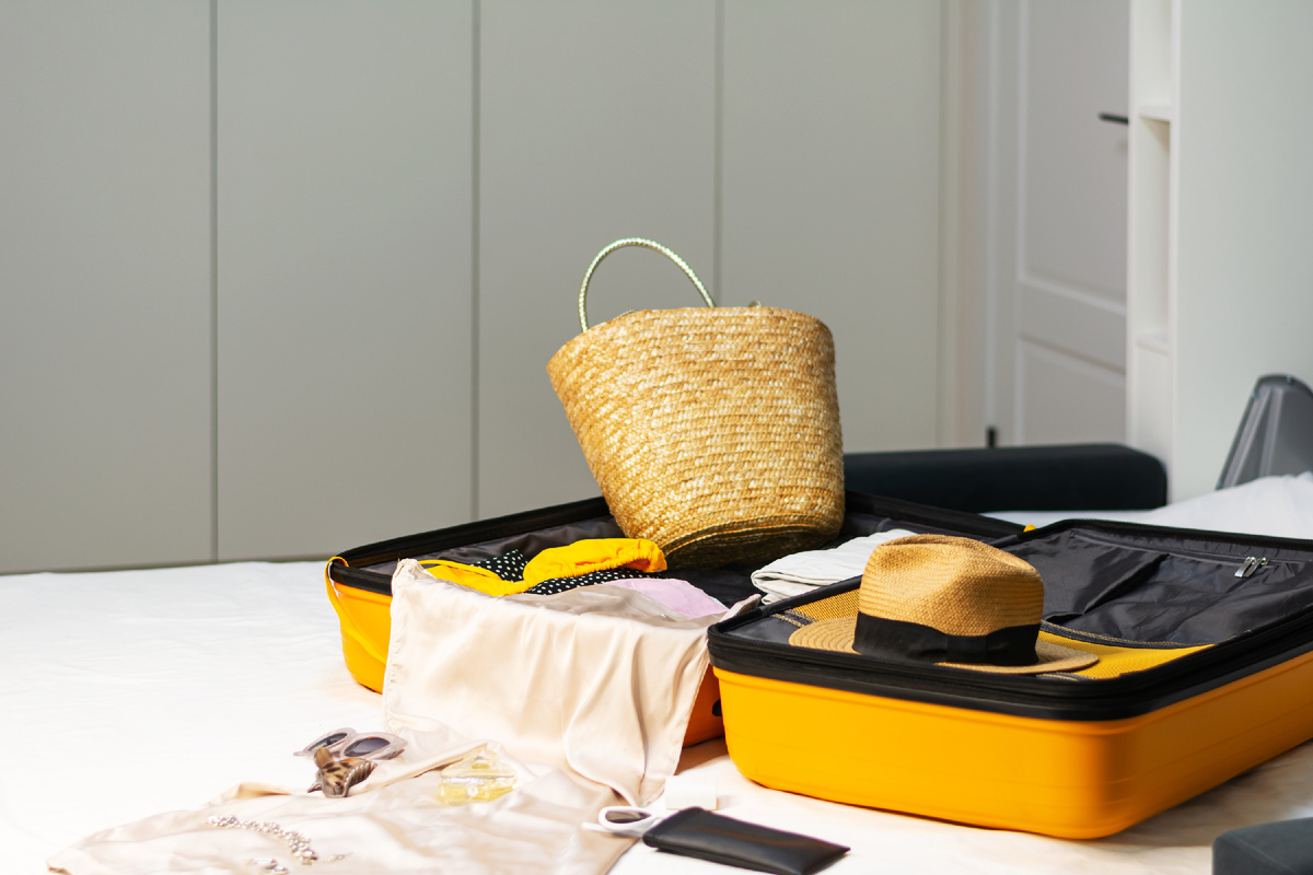 Для россиян открыто множество направлений для безвизовых путешествий, остается только собрать чемодан. Источник: Shutterstock