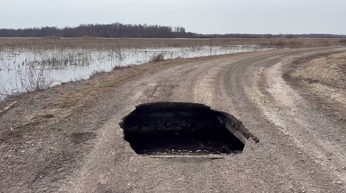    Фрагмент видео в ТГ-канале "Дороги НСО"
