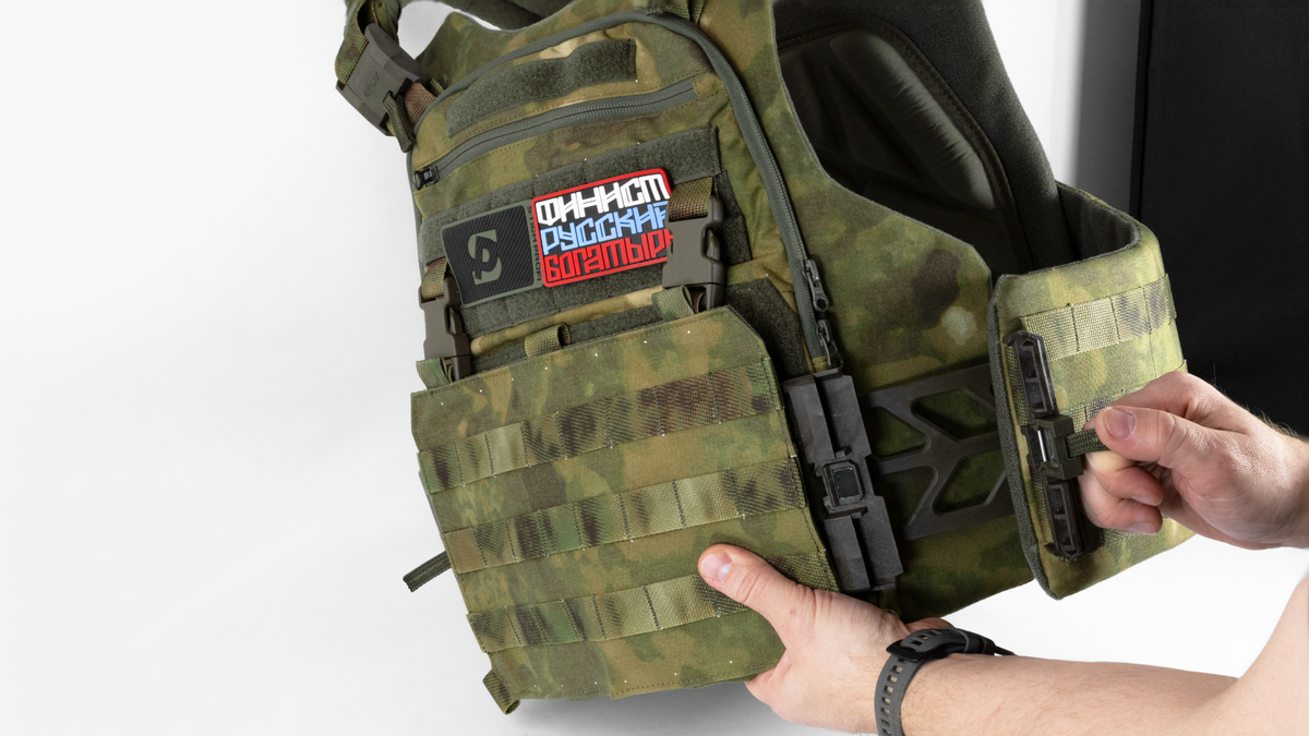 Расстегиваем быстросбросы на Hard Defense от Stich Profi