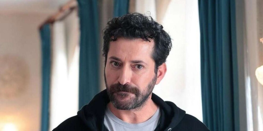 Бурч Кюмбетлиоглу высказался о своем уходе из турецкого сериала «Далекий город»