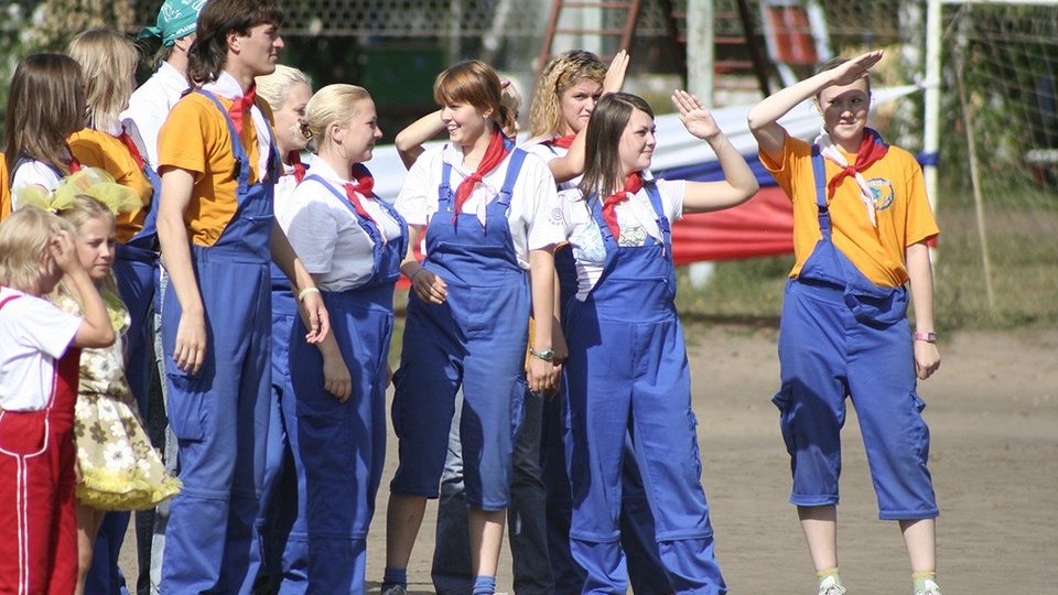 Больше двух тысяч вожатых потребуются в Алтайском крае на предстоящий сезон