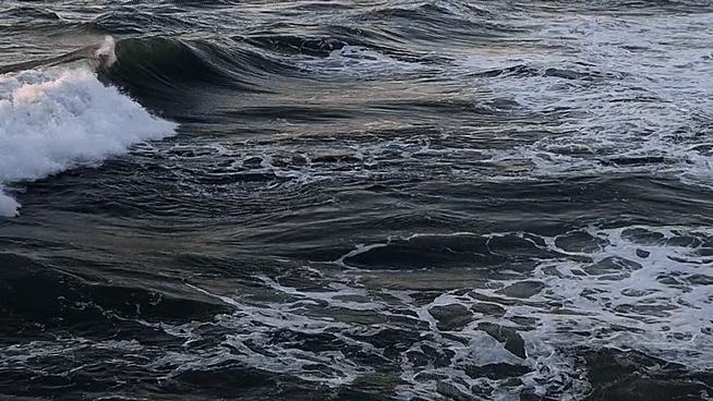 Океан двигается нон-стоп 