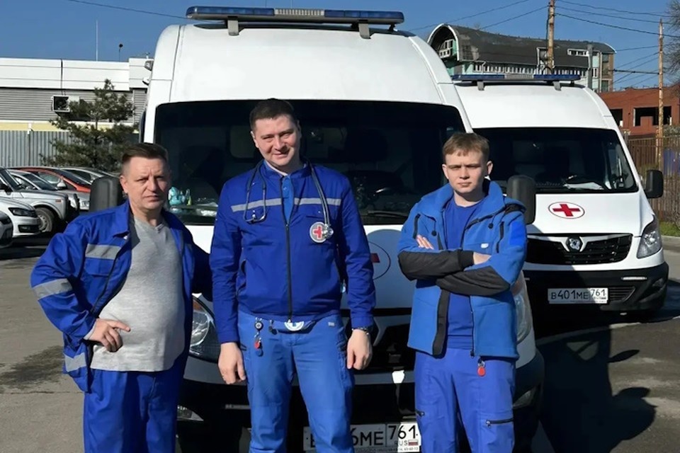    Бригада скорой убедила пациента, что нужно ехать в больницу. Татьяна ЛЫСЕНКО