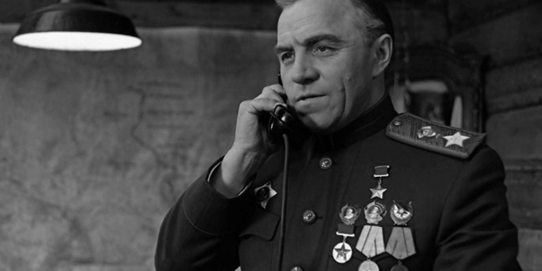 «Я не смогу его сыграть!»: как настоящий маршал Жуков уговорил Михаила Ульянова на главную роль его жизни