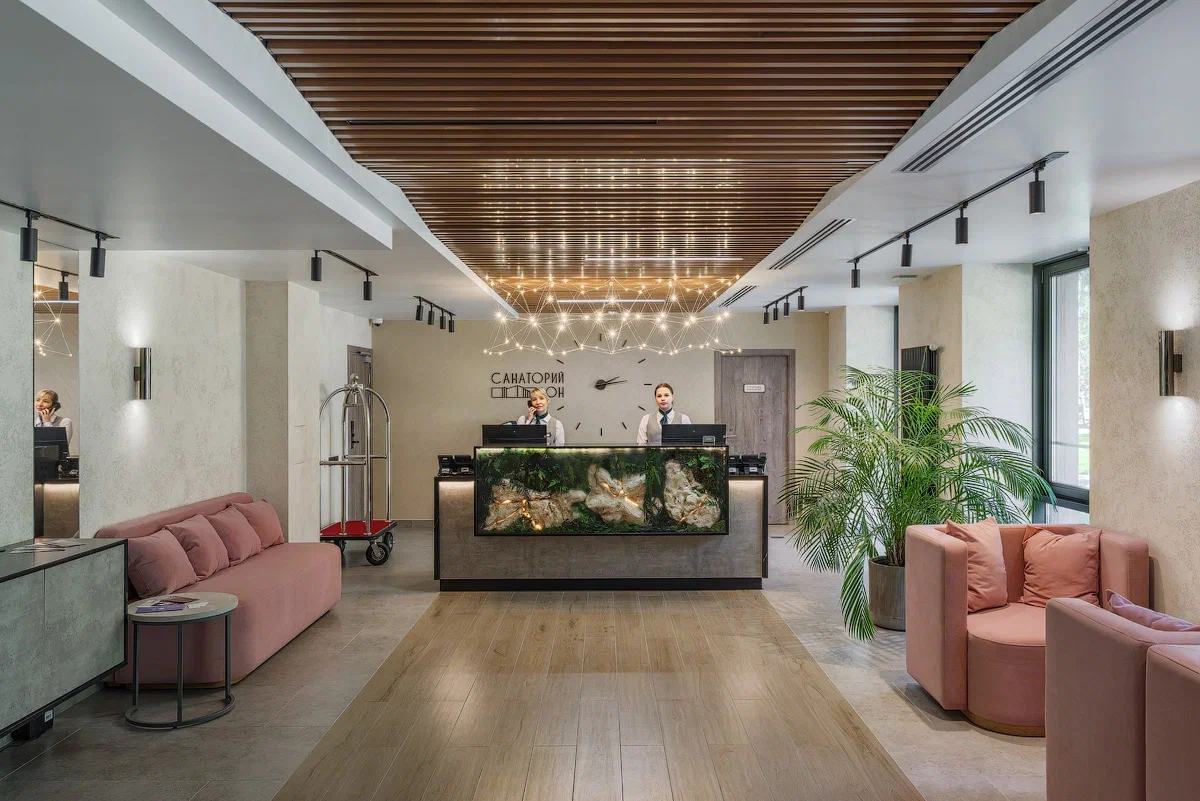 Стойка администратора Санатория Дон. Тут мы встречаем наших дорогих гостей. 