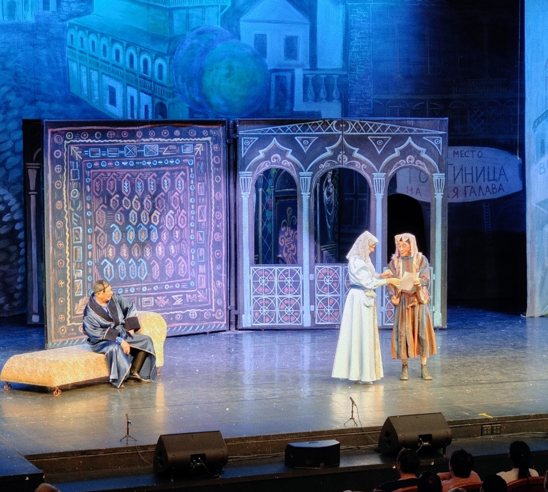 Кадры из спектакля Фото автора