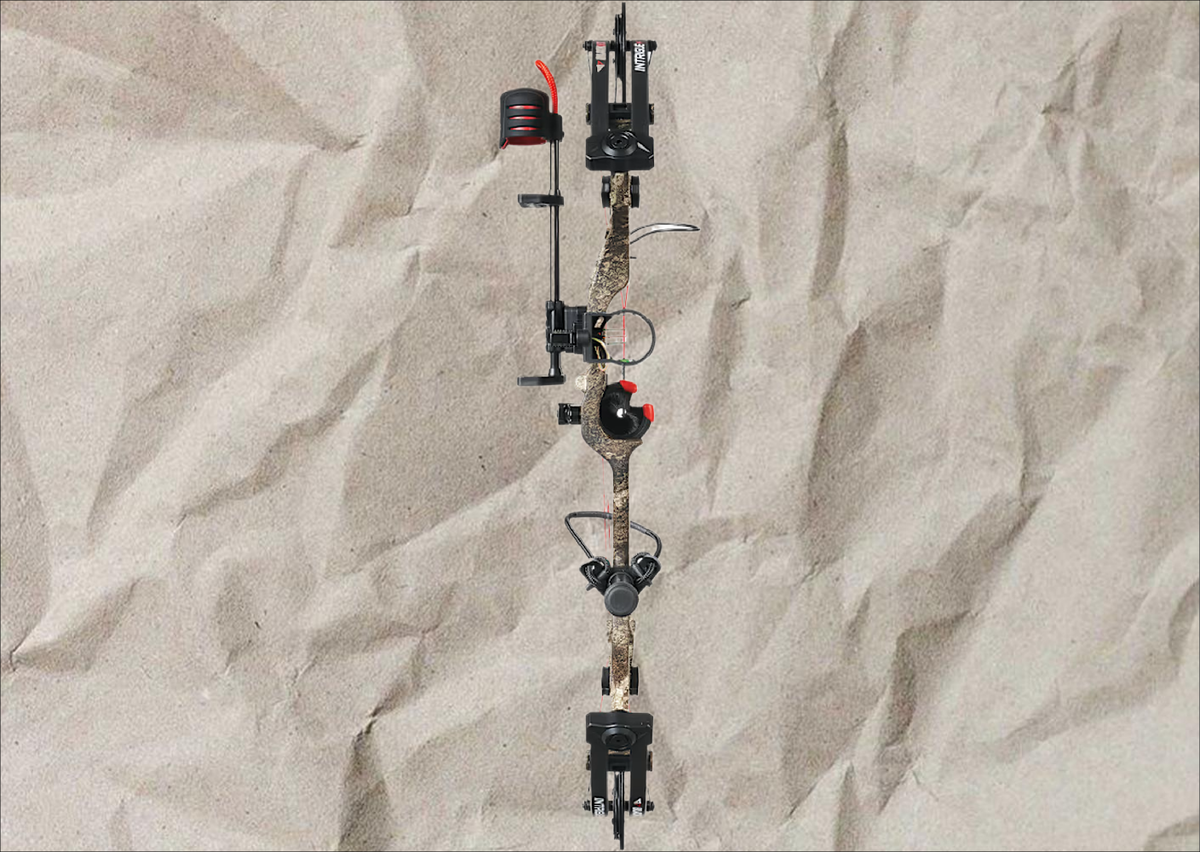 BlackOut Intrigue X4 Compound Bow Package